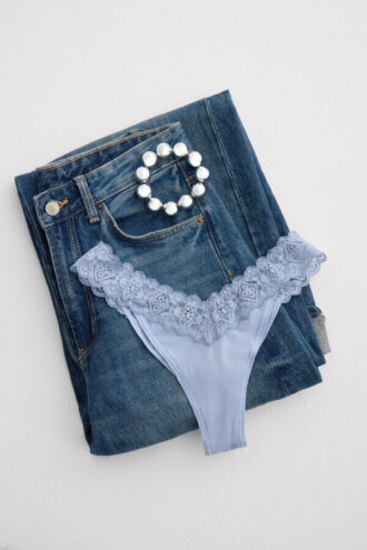 Δαντέλα και μικροΐνες Στυλ 80S Brazilian