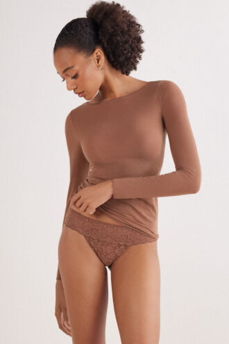 Δαντελένιο Brazilian