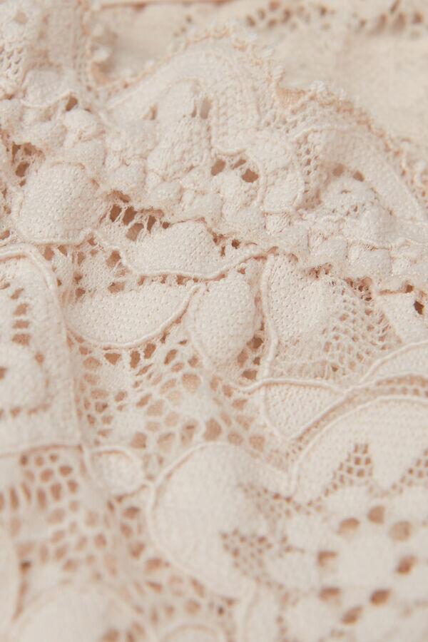 Δαντελένιο σλιπ Brazilian Δαντελένιο σλιπ Brazilian