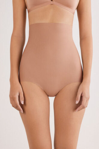 Ελαφριά διαμορφωτικά εσώρουχα υψηλής μέσης από βαμβάκι Ελαφριά διαμορφωτικά εσώρουχα υψηλής μέσης από βαμβάκι