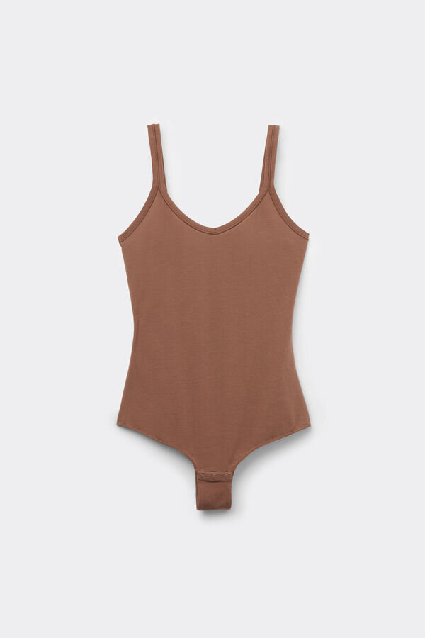 Ελαφρύ βαμβακερό κορμάκι Ελαφρύ βαμβακερό κορμάκι