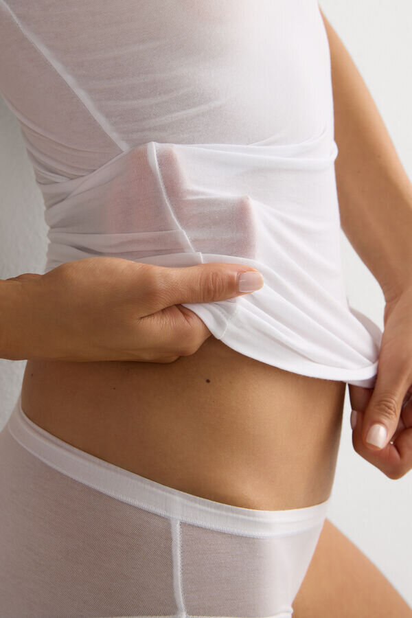 Εξαιρετικά ελαφρύ βαμβακερό τοπ Εξαιρετικά ελαφρύ βαμβακερό τοπ