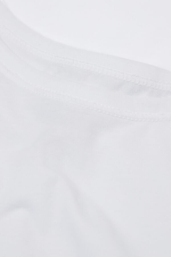 Εξαιρετικά ελαφρύ βαμβακερό τοπ Εξαιρετικά ελαφρύ βαμβακερό τοπ