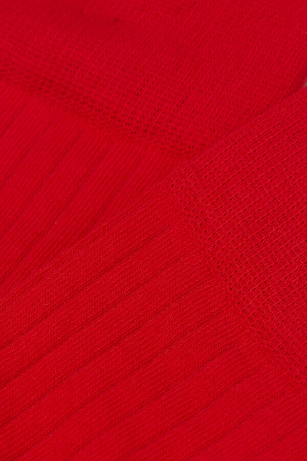 Κάλτσες με ραβδώσεις από μαλακό βαμβάκι Κάλτσες με ραβδώσεις από μαλακό βαμβάκι