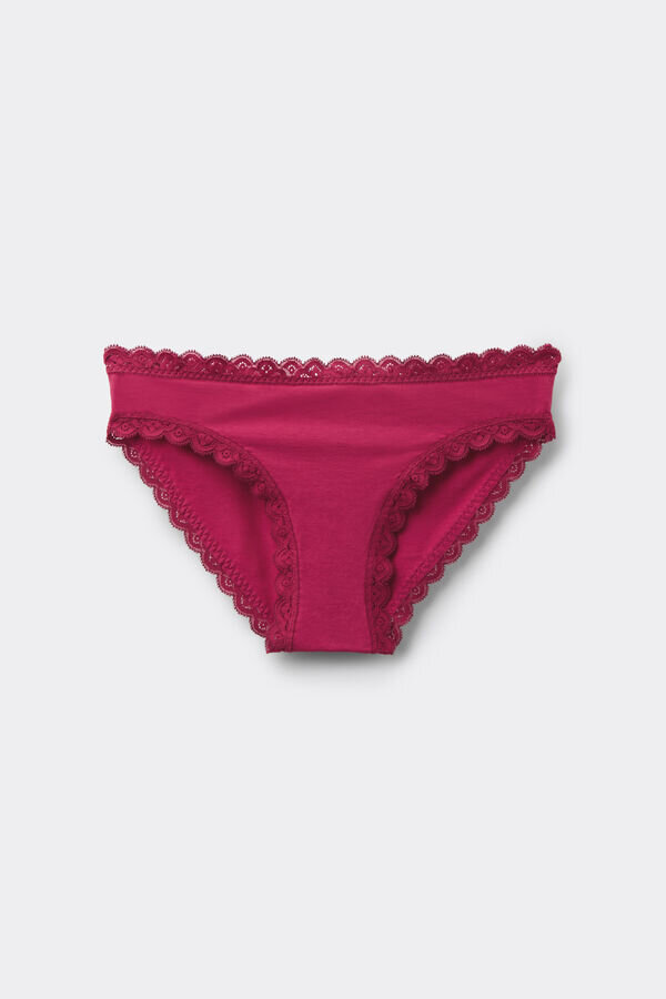 Κουρτίνες από βαμβάκι και δαντέλα Κουρτίνες από βαμβάκι και δαντέλα