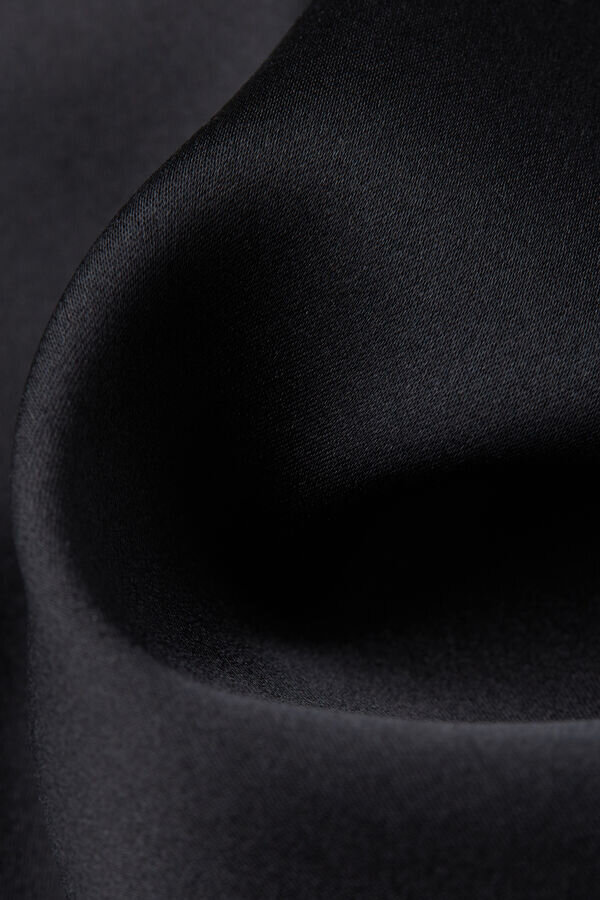 Μακρύ παντελόνι από μετάξι Μακρύ παντελόνι από μετάξι