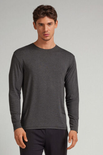 Μαλακό μακρυμάνικο μπλουζάκι από μετάξι