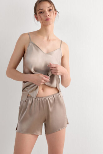 Μεταξωτά σορτς Μεταξωτά σορτς