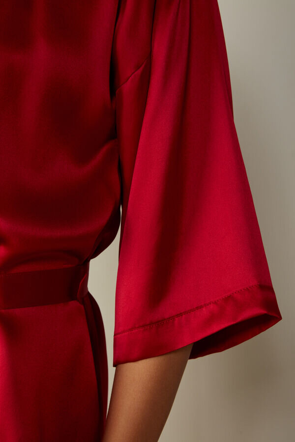 Μεταξωτό κιμονό Μεταξωτό κιμονό