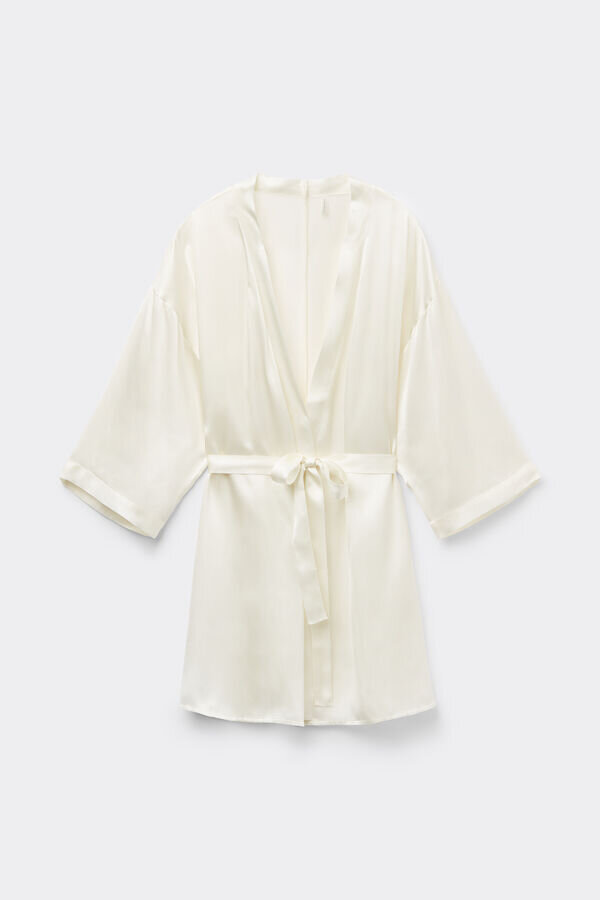 Μεταξωτό κιμονό Μεταξωτό κιμονό