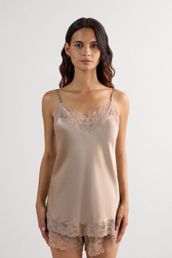 Μπλούζα από δαντέλα και μετάξι Μπλούζα από δαντέλα και μετάξι