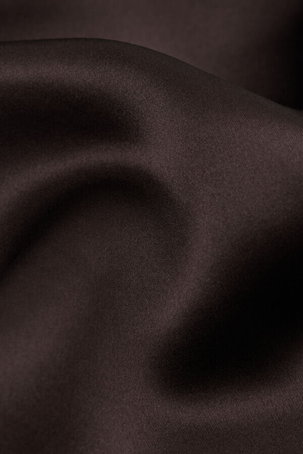 Μπλούζα από δαντέλα και μετάξι Μπλούζα από δαντέλα και μετάξι