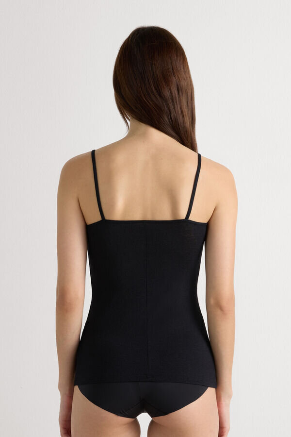 Μπλούζα από εξαιρετικά ελαφρύ μείγμα κασμίρ και μοντάλ με δαντέλα Μπλούζα από εξαιρετικά ελαφρύ μείγμα κασμίρ και μοντάλ με δαντέλα