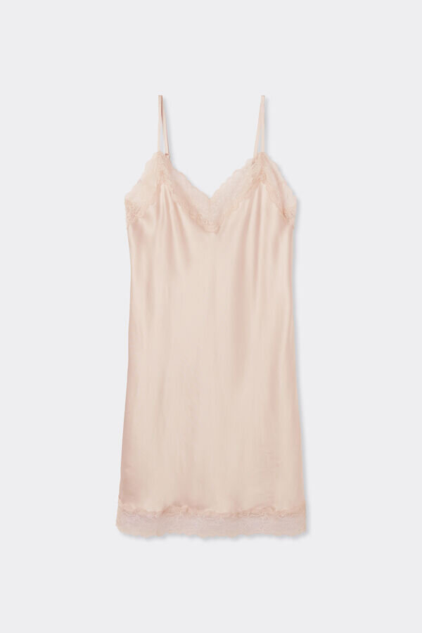 Μπλούζα από μετάξι με λεπτομέρεια από δαντέλα Μπλούζα από μετάξι με λεπτομέρεια από δαντέλα