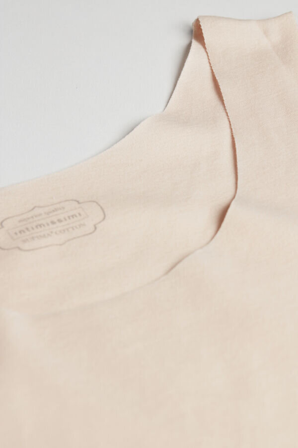 Μπλούζα από βαμβάκι με στρογγυλό λαιμό και ακατέργαστα άκρα Μπλούζα από βαμβάκι με στρογγυλό λαιμό και ακατέργαστα άκρα