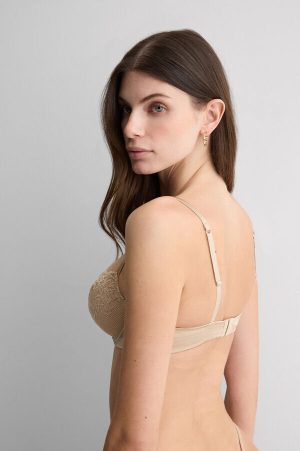 Μπλούζα Denise από μετάξι και δαντέλα με λουλούδια Μπλούζα Denise από μετάξι και δαντέλα με λουλούδια