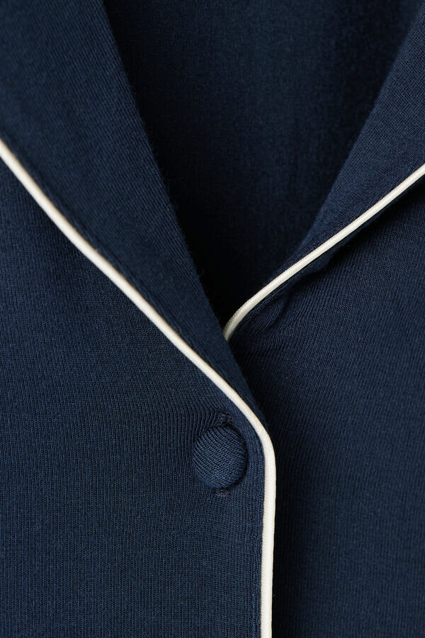 Μπλούζα με κουμπιά και κοντά μανίκια από modal Μπλούζα με κουμπιά και κοντά μανίκια από modal