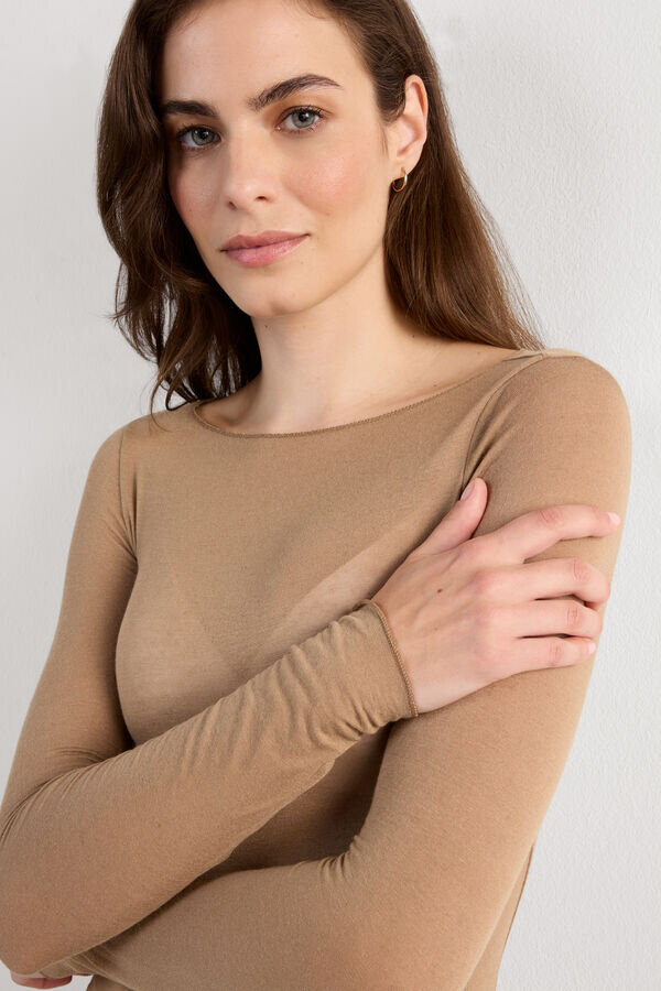 Μπλούζα με λαιμόκοψη και κασμίρ Modal Ultralight Μπλούζα με λαιμόκοψη και κασμίρ Modal Ultralight