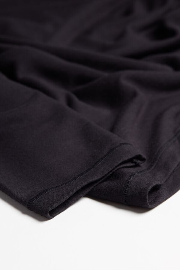 Μπλούζα με μακριά μανίκια από μοντάλ-κασμίρ Μπλούζα με μακριά μανίκια από μοντάλ-κασμίρ