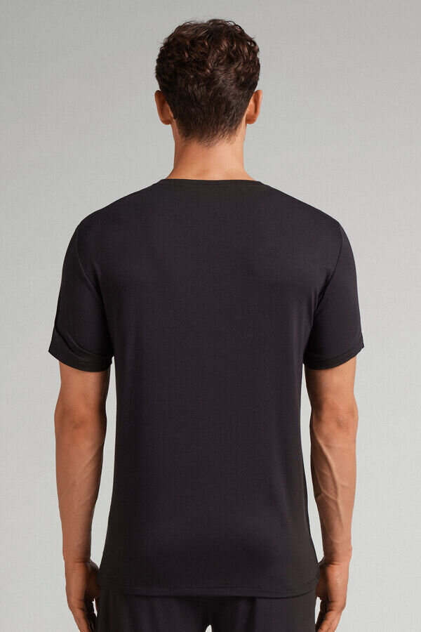 Μπλουζάκι από μοντάλ και μετάξι Μπλουζάκι από μοντάλ και μετάξι