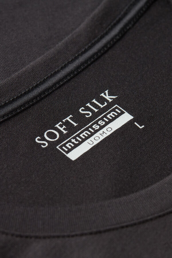 Μπλουζάκι από μοντάλ και μετάξι Μπλουζάκι από μοντάλ και μετάξι