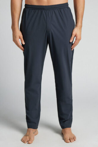 Παντελόνια που δεν χρειάζονται σιδέρωμα Παντελόνια που δεν χρειάζονται σιδέρωμα