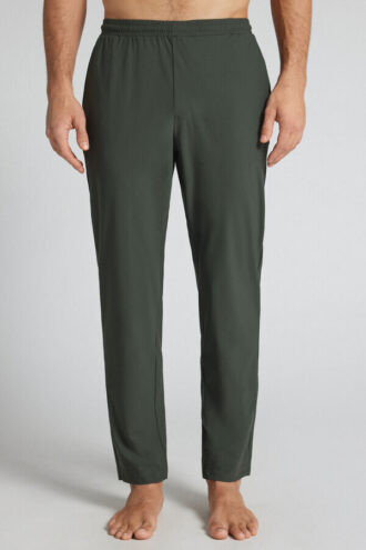 Παντελόνια που δεν χρειάζονται σιδέρωμα