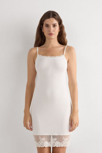 Pretty Flowers νυχτικό από μοντάλ με λουλούδια