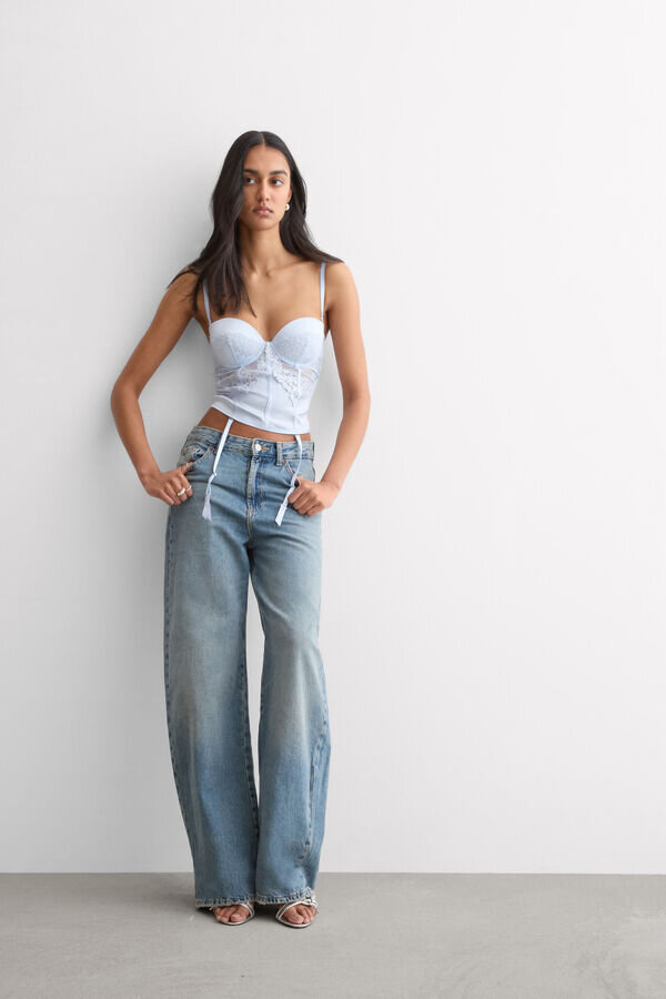 Silky Flowers Anna Merrywidow Silky Flowers Anna Merrywidow