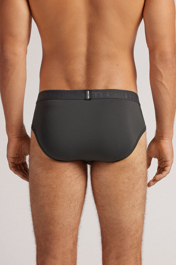 Σλιπ από μικροΐνες με λεπτομέρεια λογότυπου Σλιπ από μικροΐνες με λεπτομέρεια λογότυπου