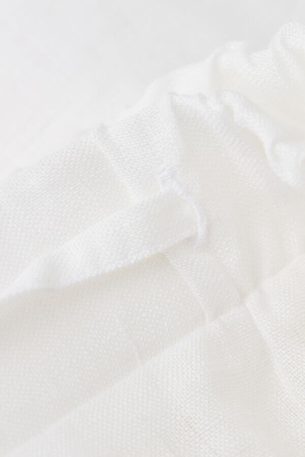 Σορτς από καθαρό λινό ύφασμα Σορτς από καθαρό λινό ύφασμα