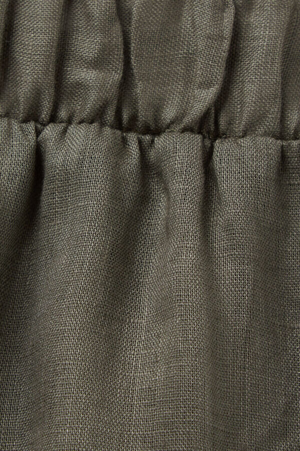 Σορτς από καθαρό λινό ύφασμα Σορτς από καθαρό λινό ύφασμα