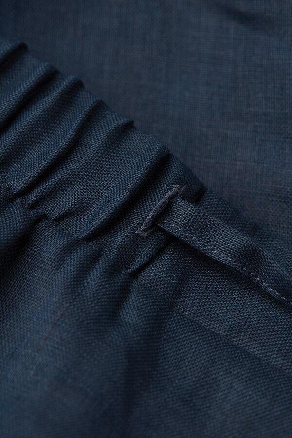 Σορτς από καθαρό λινό ύφασμα Σορτς από καθαρό λινό ύφασμα