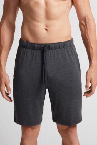 Σορτς από μετάξι και μοντάλ Σορτς από μετάξι και μοντάλ