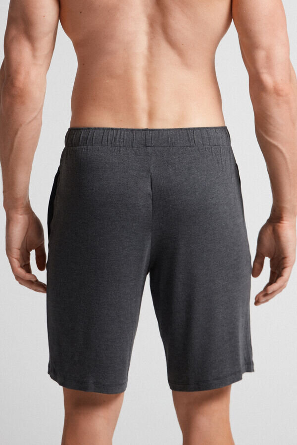 Σορτς από μετάξι και μοντάλ Σορτς από μετάξι και μοντάλ