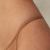Thong με Ultralight Microfiber τιράντες Thong με Ultralight Microfiber τιράντες