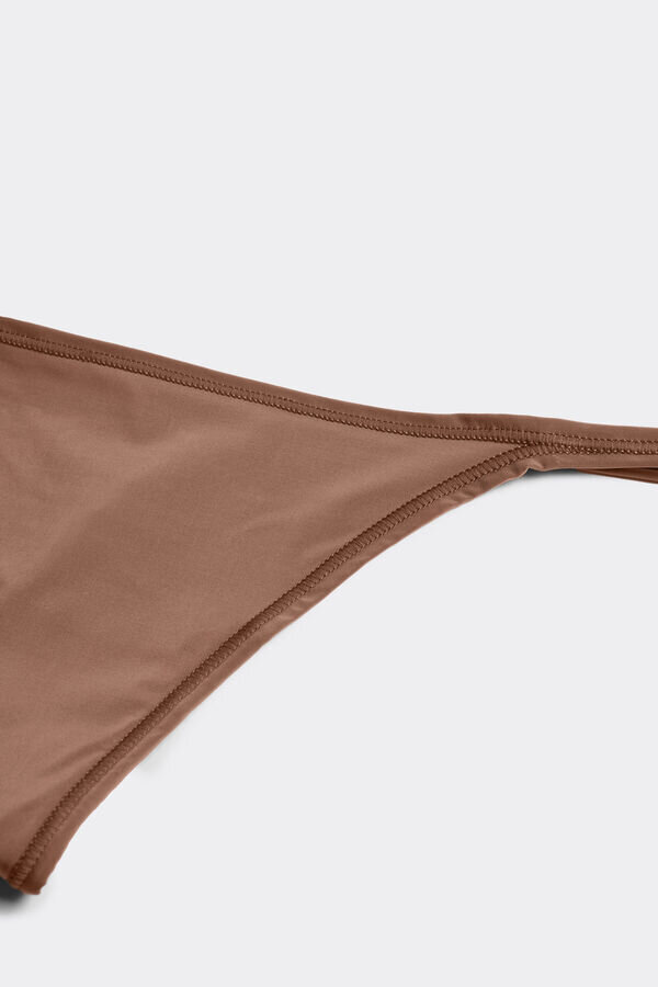 Thong με Ultralight Microfiber τιράντες Thong με Ultralight Microfiber τιράντες