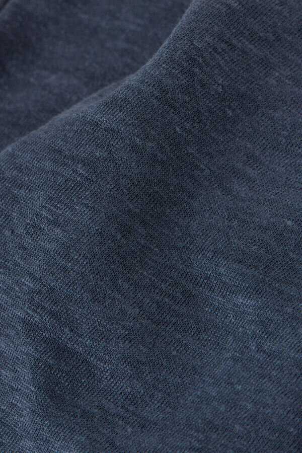 Το κοντομάνικο μπλουζάκι Pure Linen από λινό Το κοντομάνικο μπλουζάκι Pure Linen από λινό