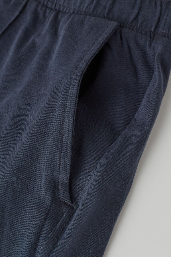 Βαμβακερά σορτς με λεπτομέρεια ριπ Βαμβακερά σορτς με λεπτομέρεια ριπ