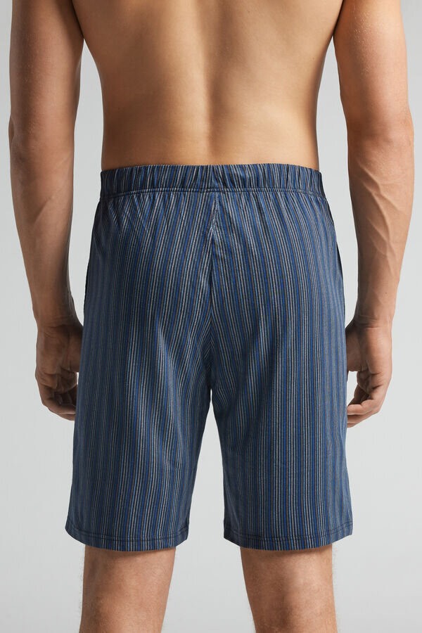 Βαμβακερά σορτς με ρίγες Βαμβακερά σορτς με ρίγες